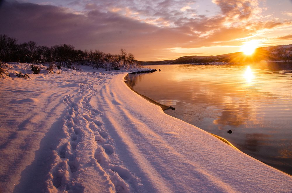 На рассвете