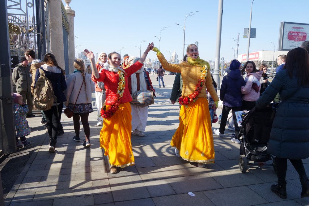 танцы с бубнами