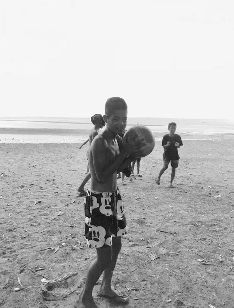 Photograph by Glosito Pabayo