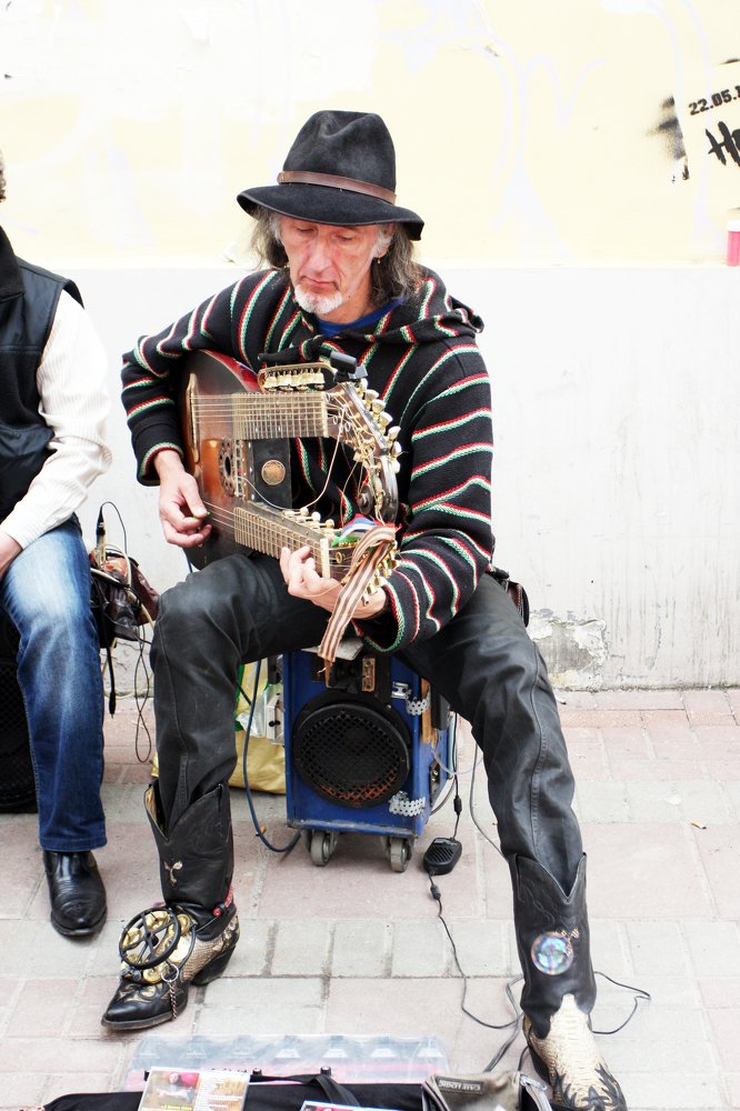 #street musician #Arbat street Moscow