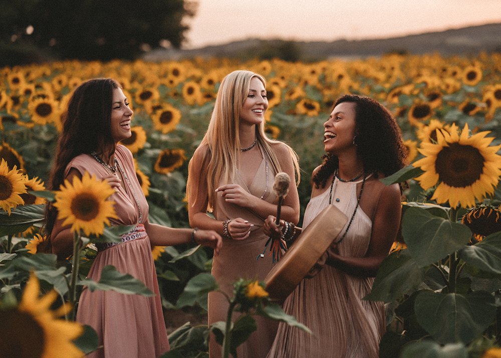 Sunflower girls