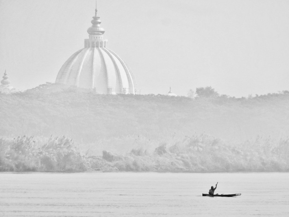 Where will your boat land oarsman ?