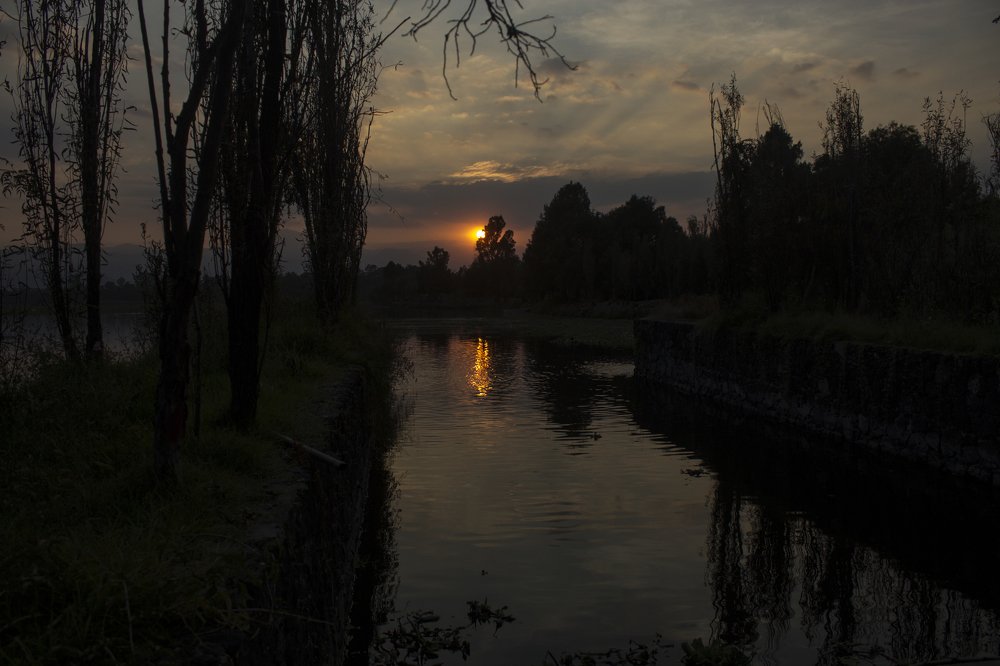 atardecer en el lago