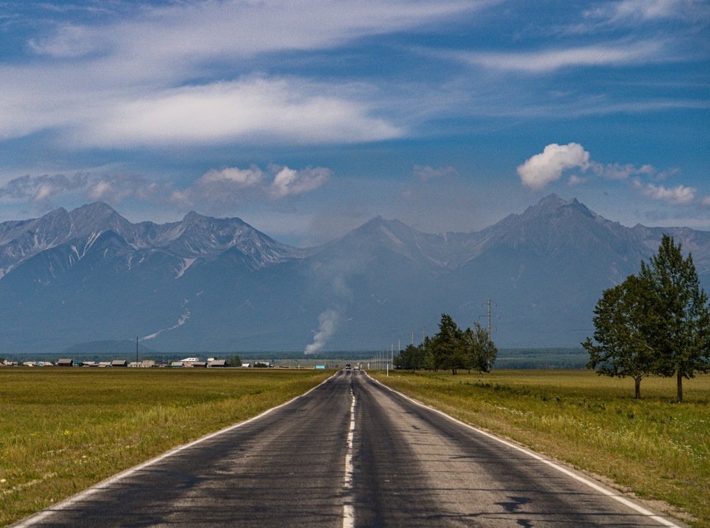 Road to the mountains