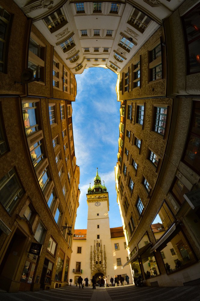 Keyhole Brno