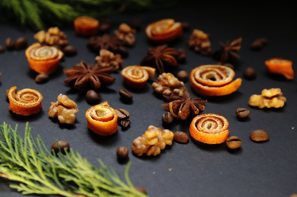 Coffee, oranges and spices