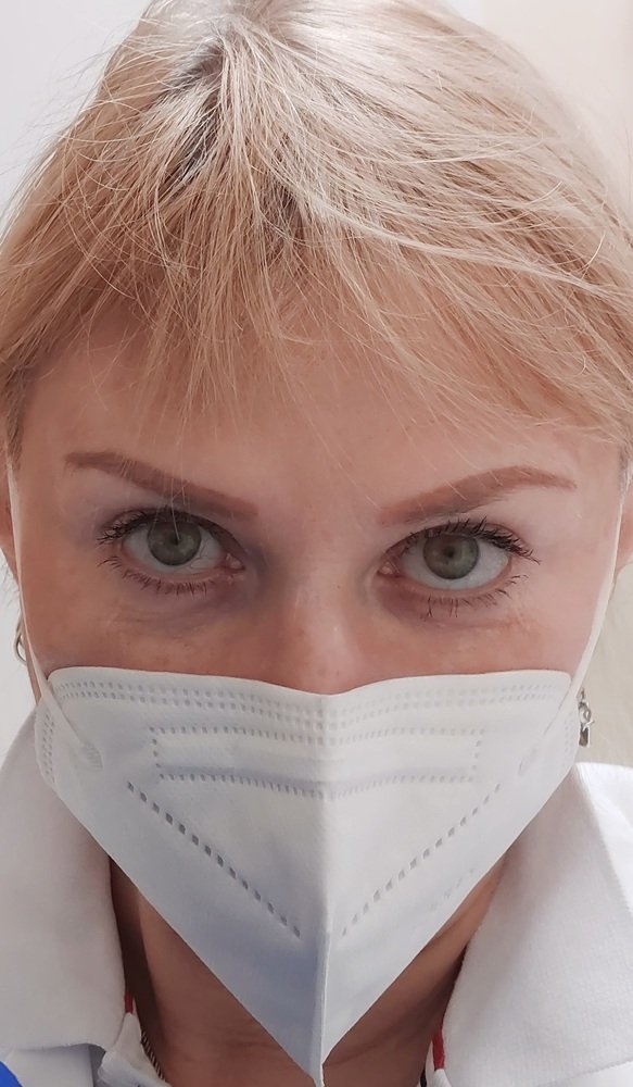 Автопортрет в маске