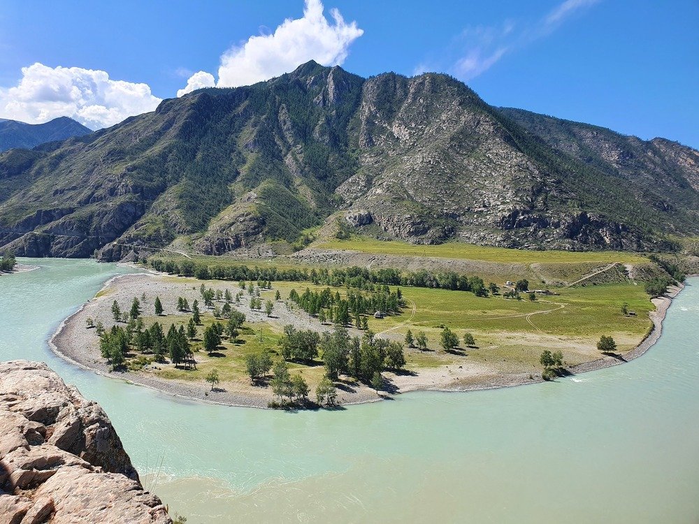 На слиянии рек Чуи и Катуни, Горный Алтай