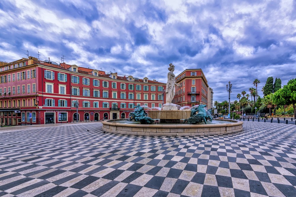 Photograph by Vasil Nanev