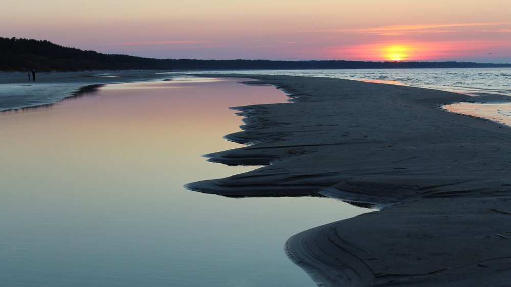 Jurmala. Sunset in April