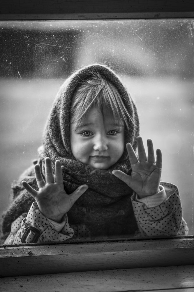 Соседская девочка.