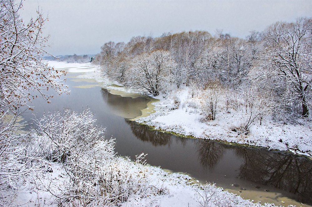 Чёрным по белому