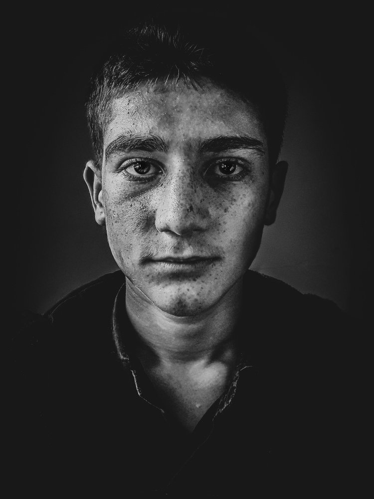 Photograph by Edris Khosravizadeh