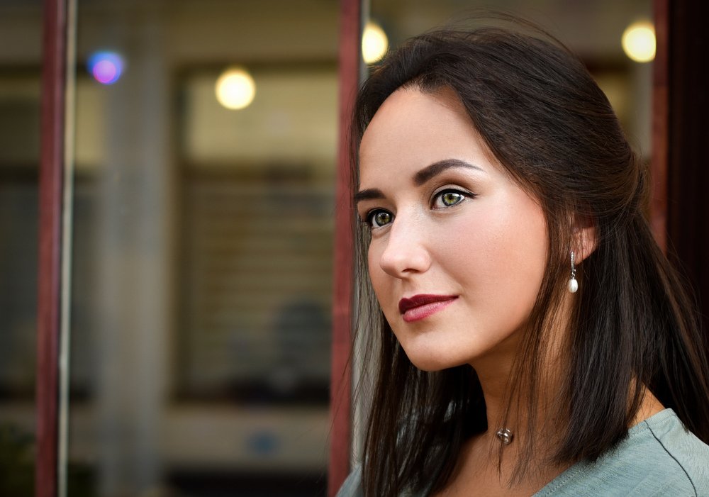 Нежный портрет девушки...