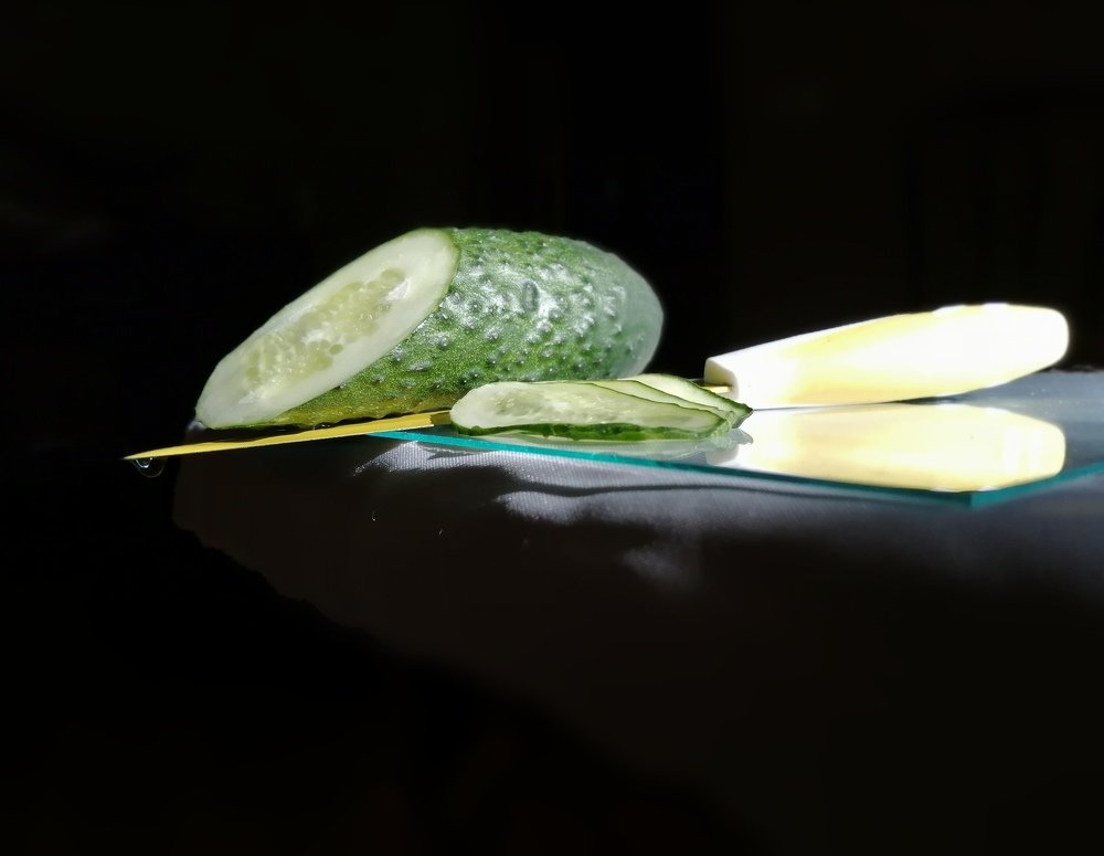 Капля огуречного сока.