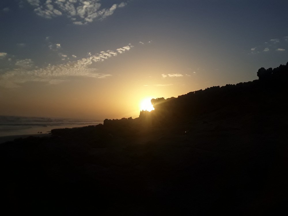 Nascer do sol...viva isso  e nao se esqueça dos momentos bons.