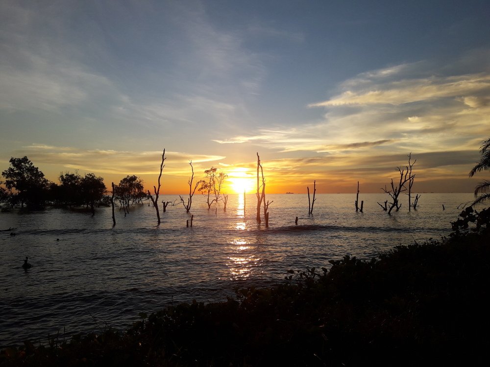 Terbenam cahaya terang