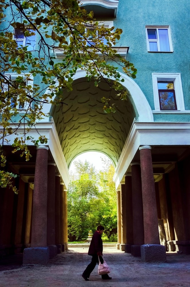 Street sketch of the solar arch