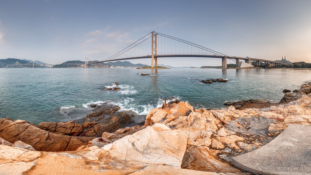 Hong Kong, Park Island Pier.
