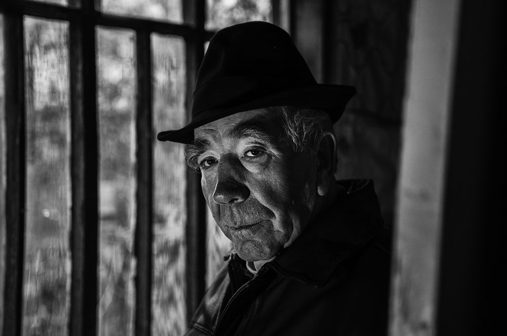 Noir Grandpa