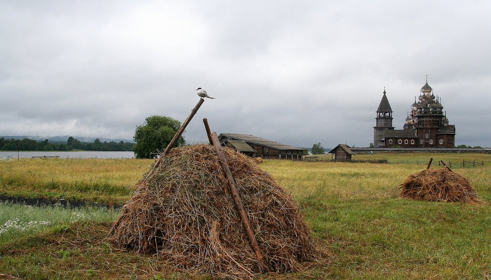 Вид на комплекс "Кижский погост"