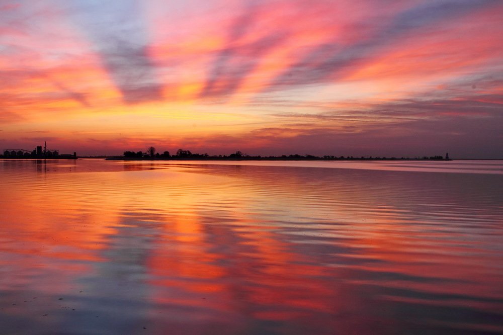 Фотография автора Александр Челмодеев