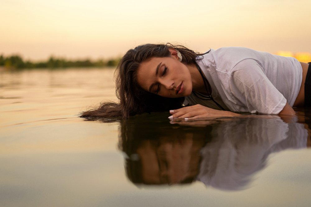 Зеркальная гладь