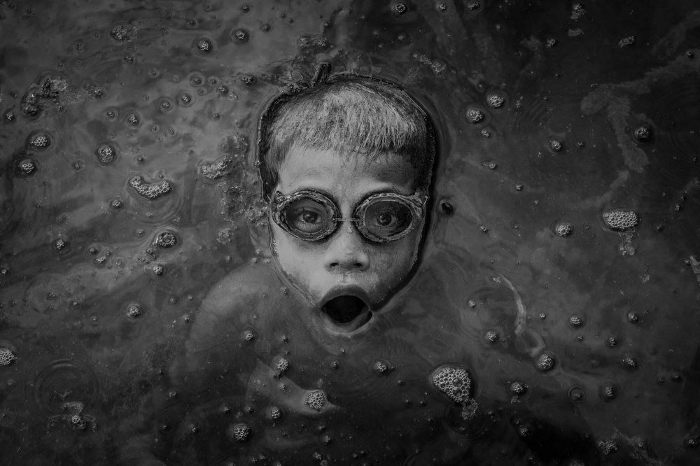 Photograph by Andry Denisah