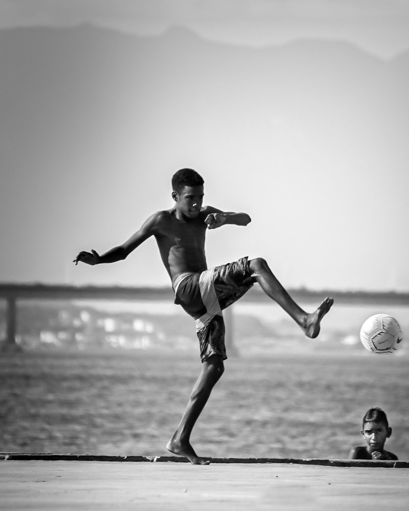 UMA PARTIDA DE FUTEBOL