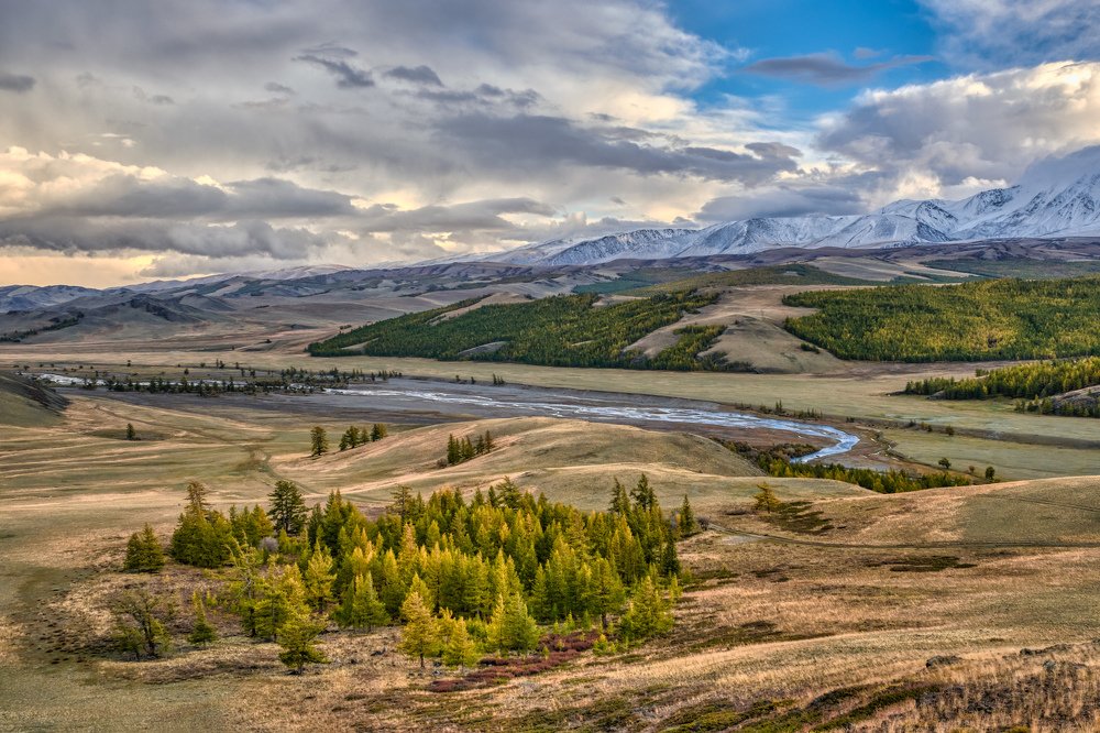 Монгун-Тайга.