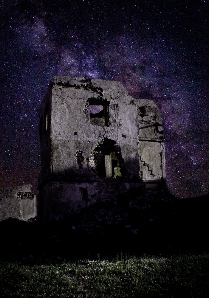 Photograph by Mohamed Ben Siddik