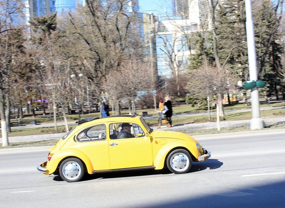 Большой в маленьком )))