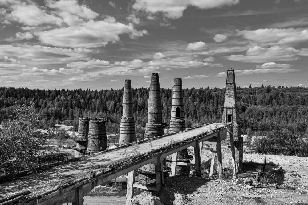Заброшенный Рускеальский мраморно-известковый завод.