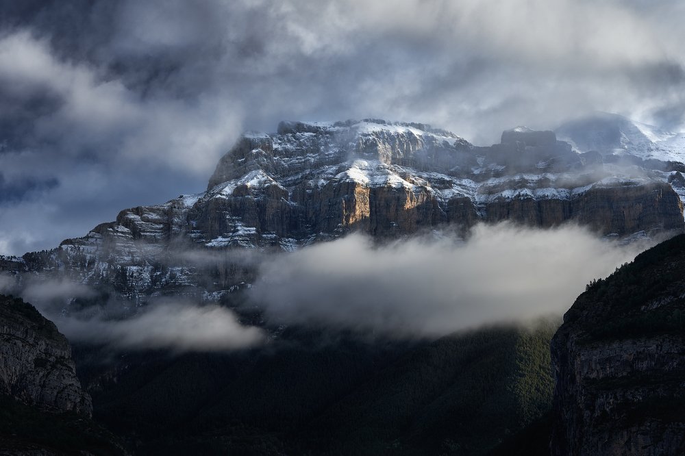 Photograph by Oscar Lata