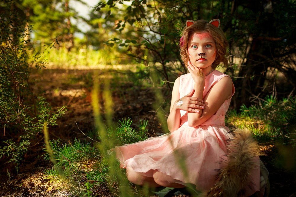 Лисичка в сказочном лесу