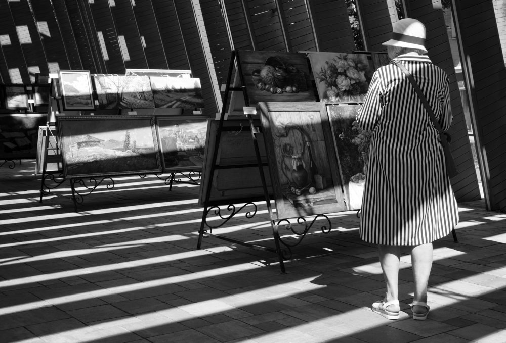 Полоса белая , полоса черная ...