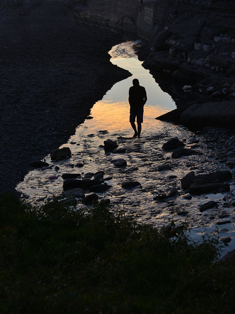 КОРИДОР ОДИНОЧЕСТВА