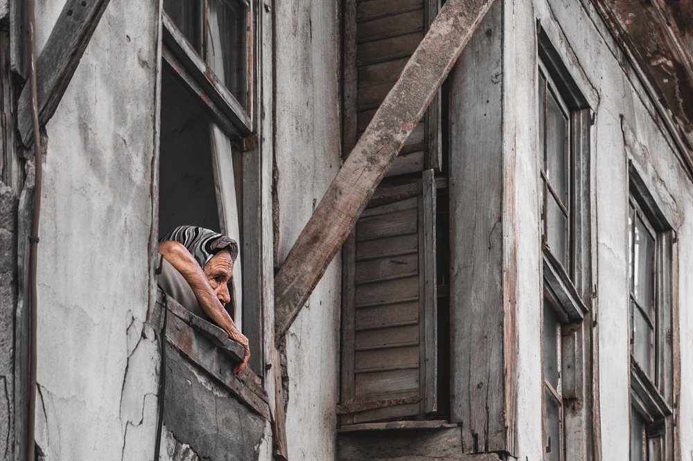 Наблюдая за жизнью прохожих...