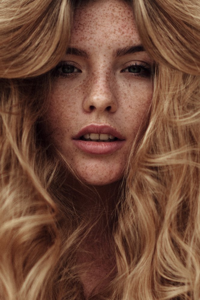 Photograph by Piotr Bulinko