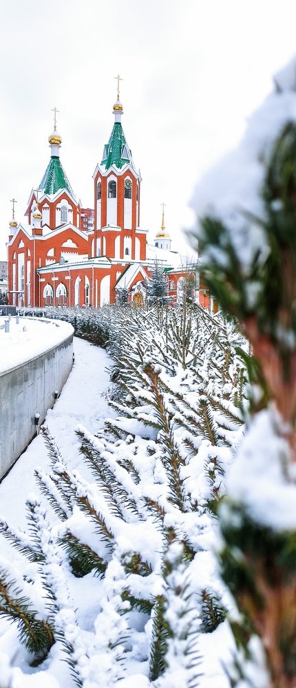Спасо-Преображенский кафедральный собор города Глазова в Удмутской республике.