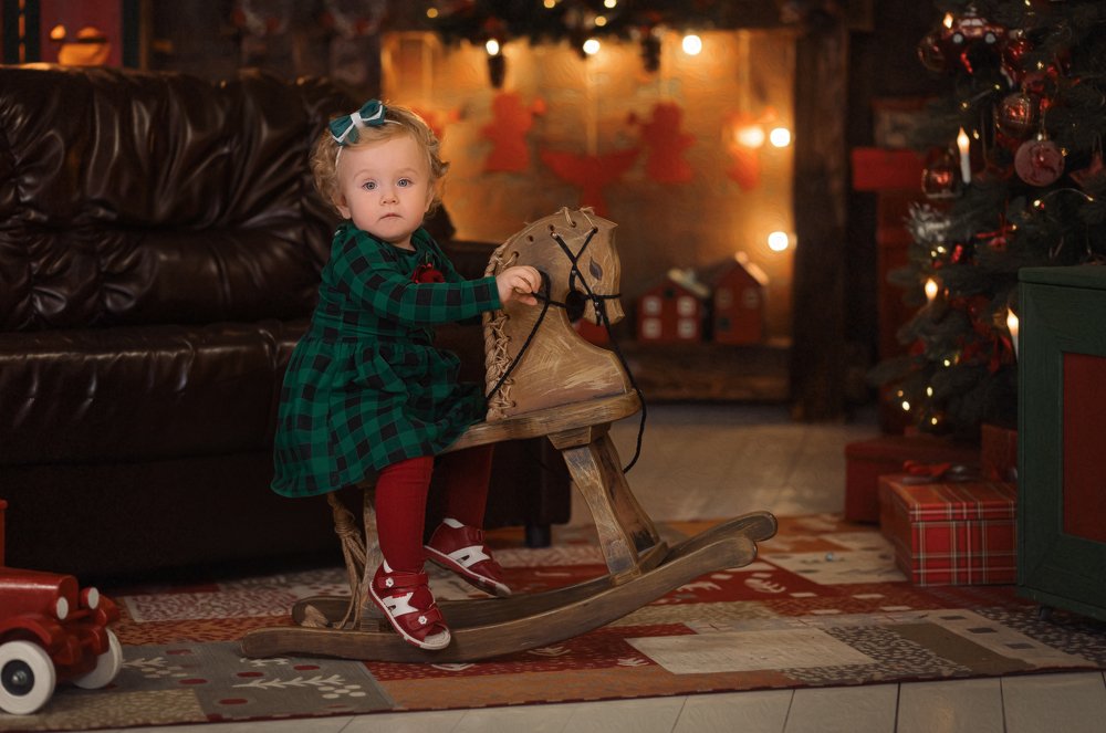 Photograph by LIDIYA HOLD