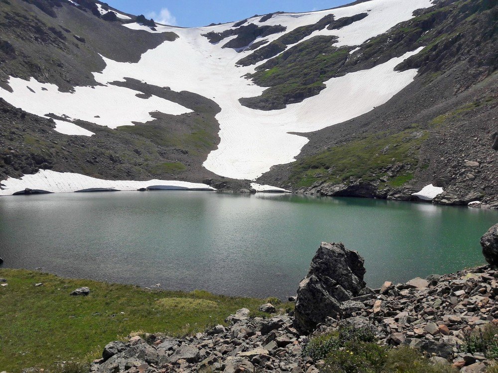 Горное озеро