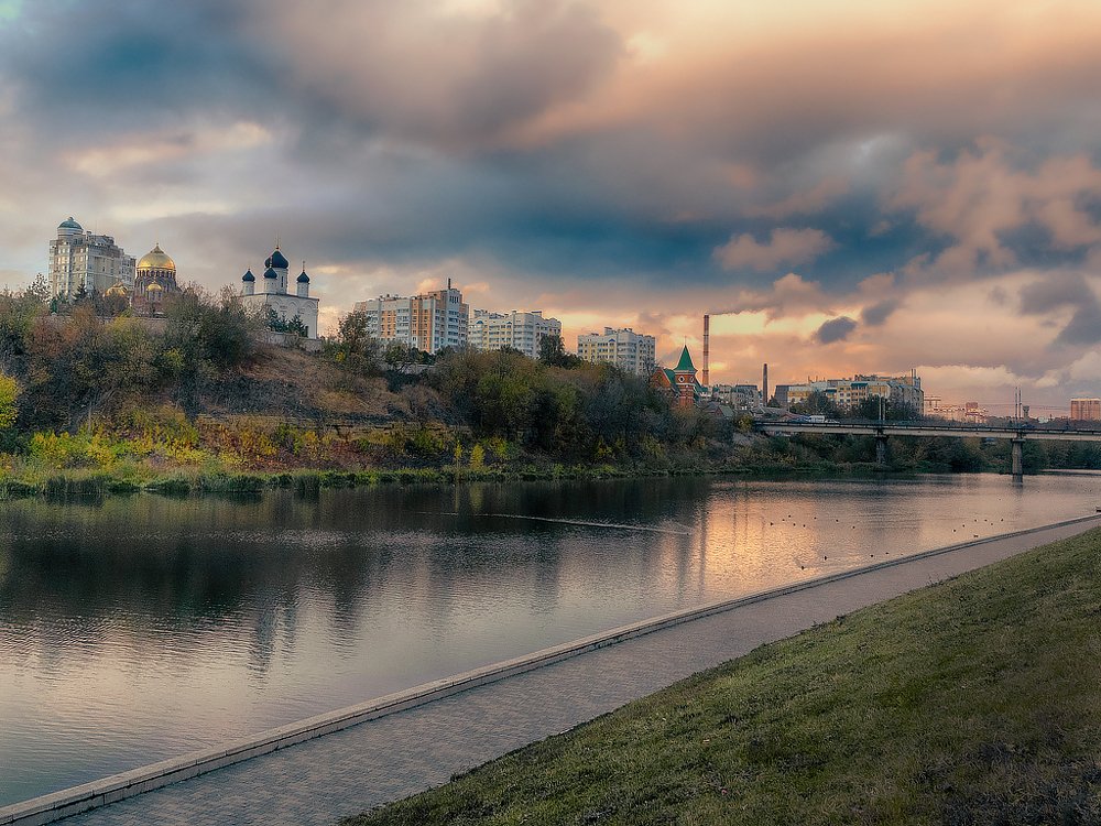 Фотография автора Елена Бурцева