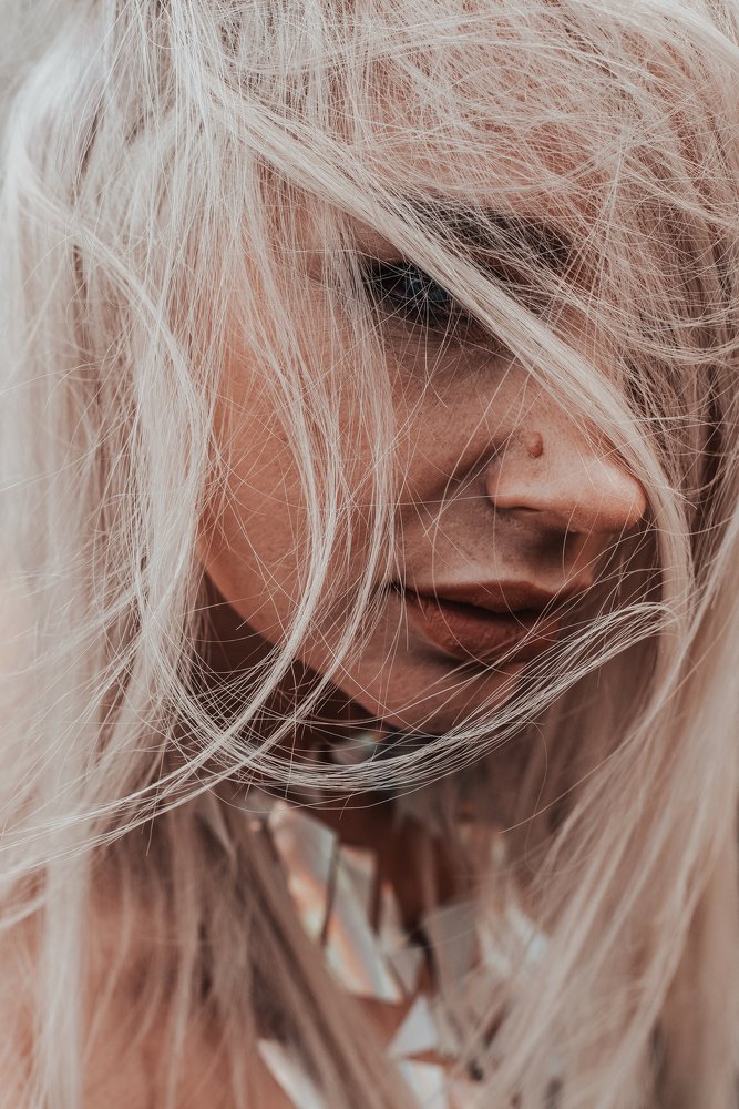 Photograph by ANTON KHOMENKO https://www.patreon.com/ant_vipp