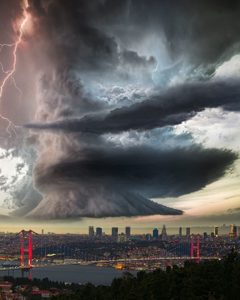 Photograph by Cemal Kaldirim