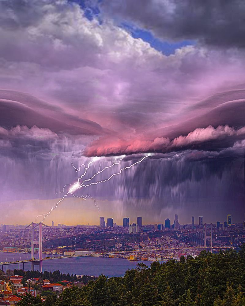 Photograph by Cemal Kaldirim