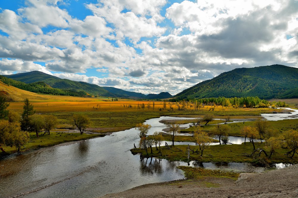 На Алтай пришла осень