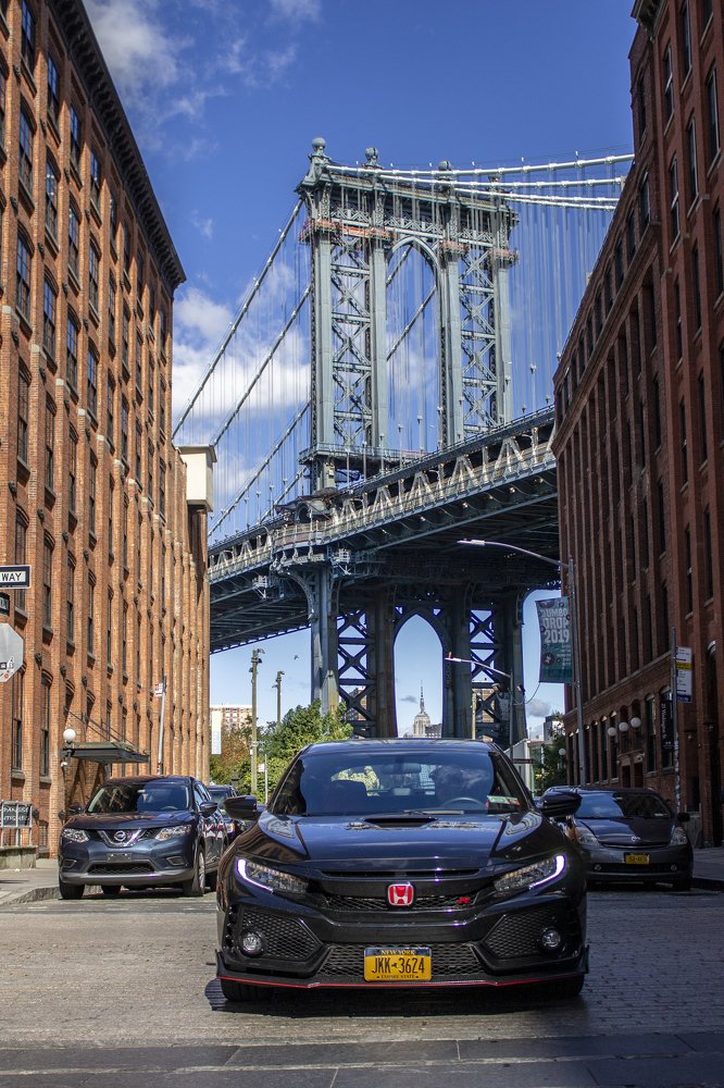 Photograph by  Dimitar