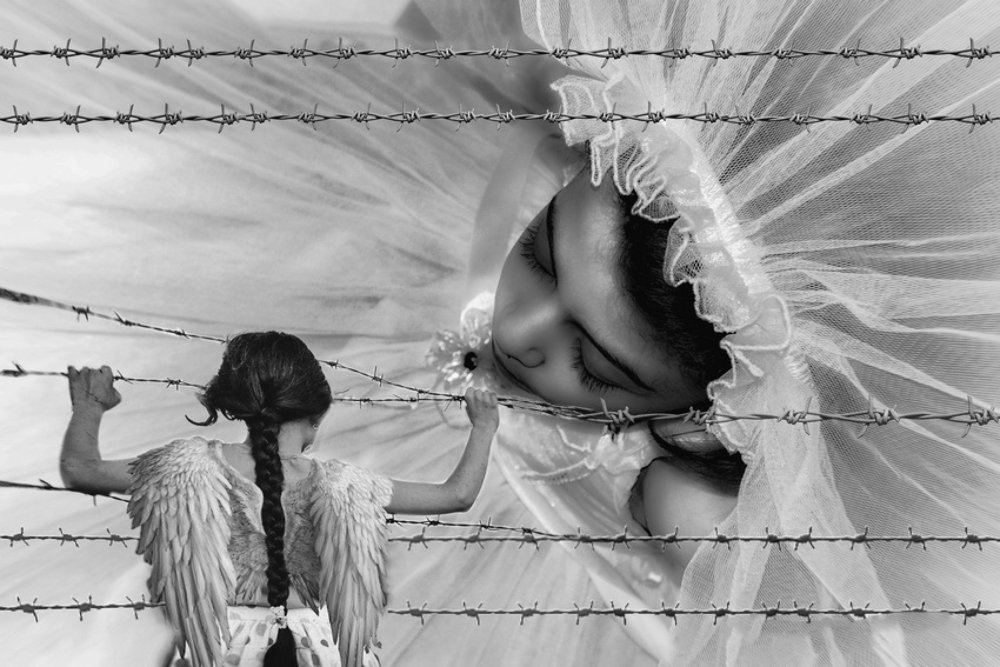 Photograph by DAMOUN POURNEMATI