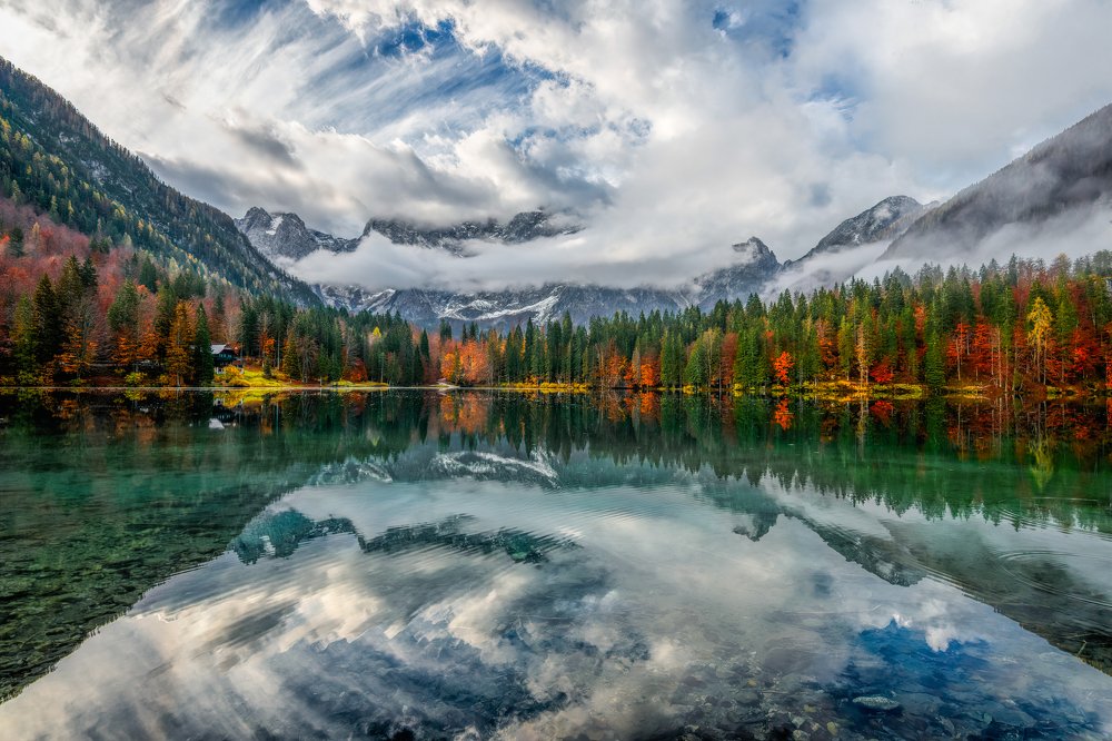 Photograph by Sara Jazbar